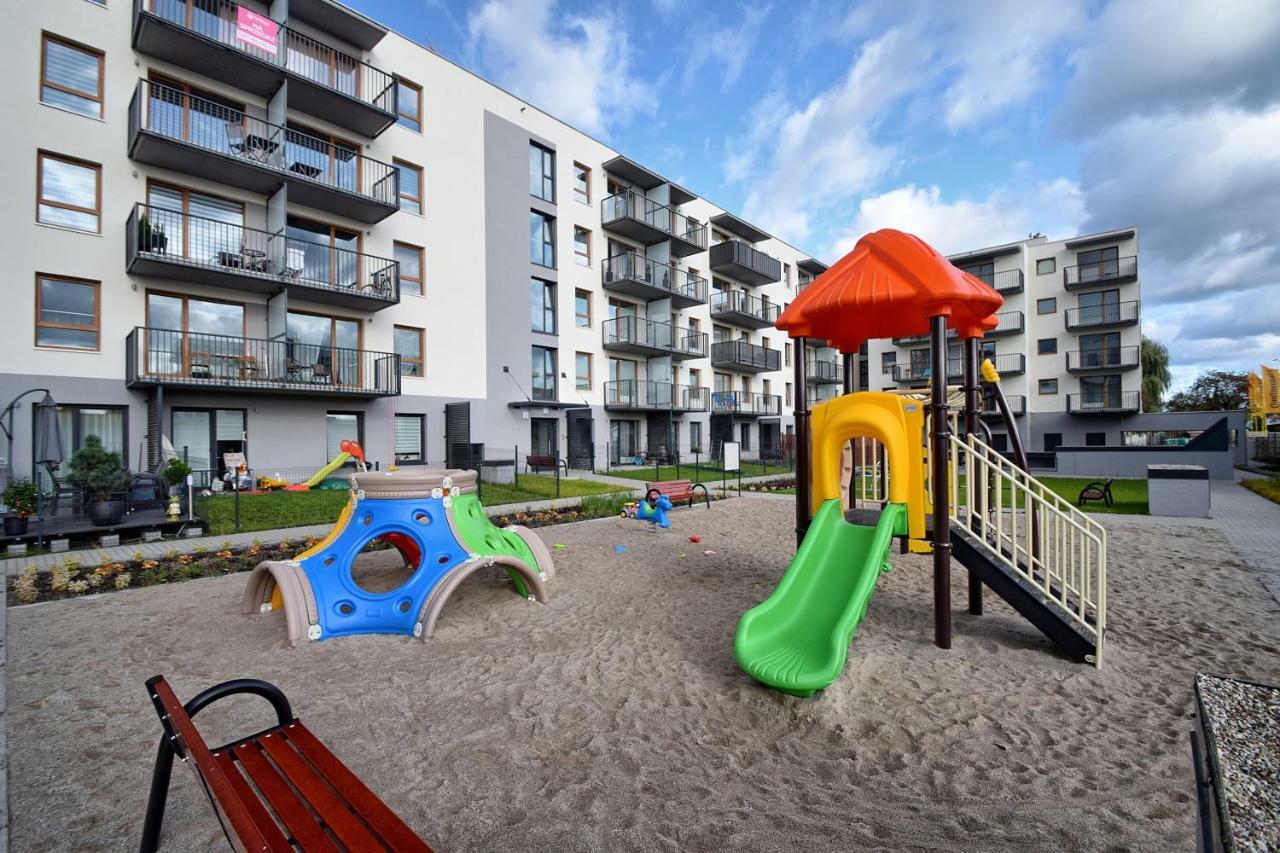 Apartament Oliwka Z Prywatnym Miejscem Postojowym Kolobrzeg Exterior photo