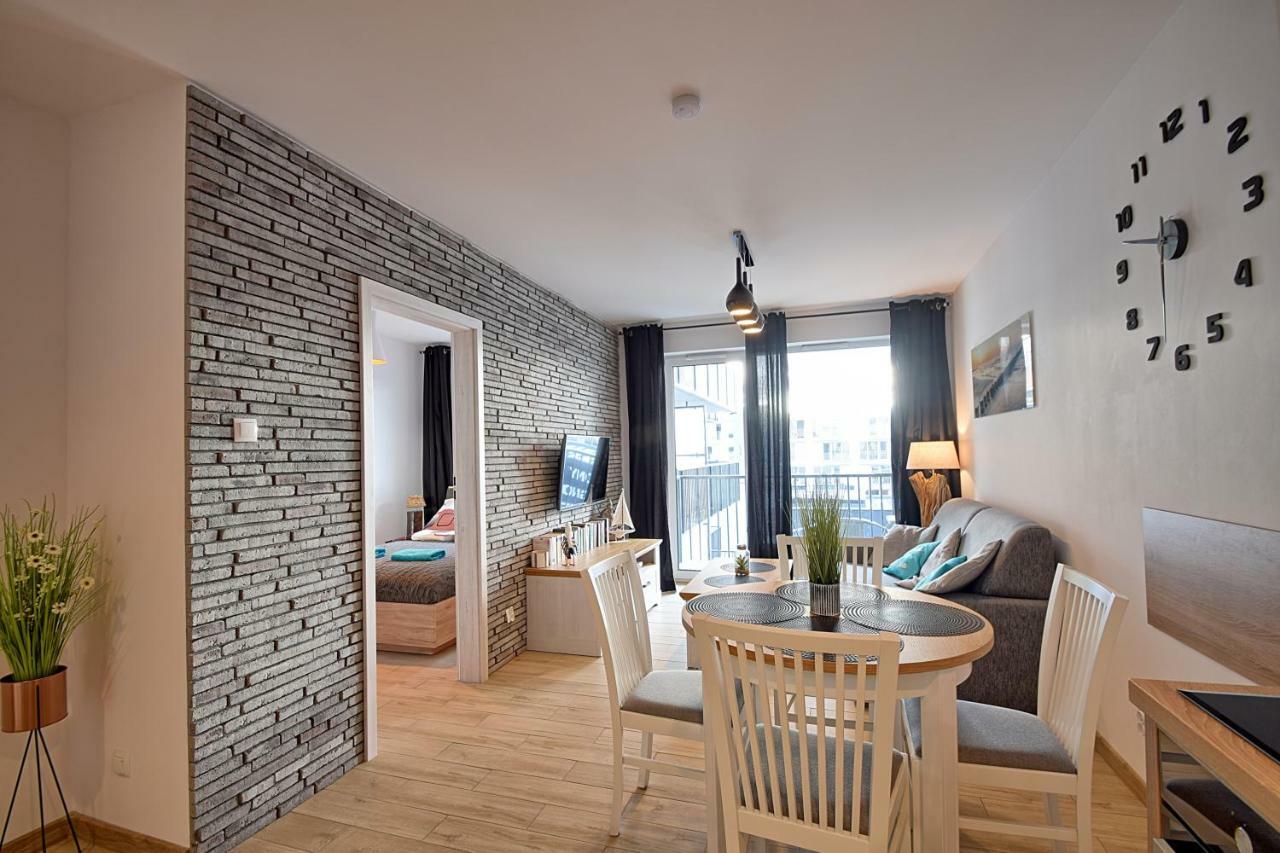 Apartament Oliwka Z Prywatnym Miejscem Postojowym Kolobrzeg Exterior photo